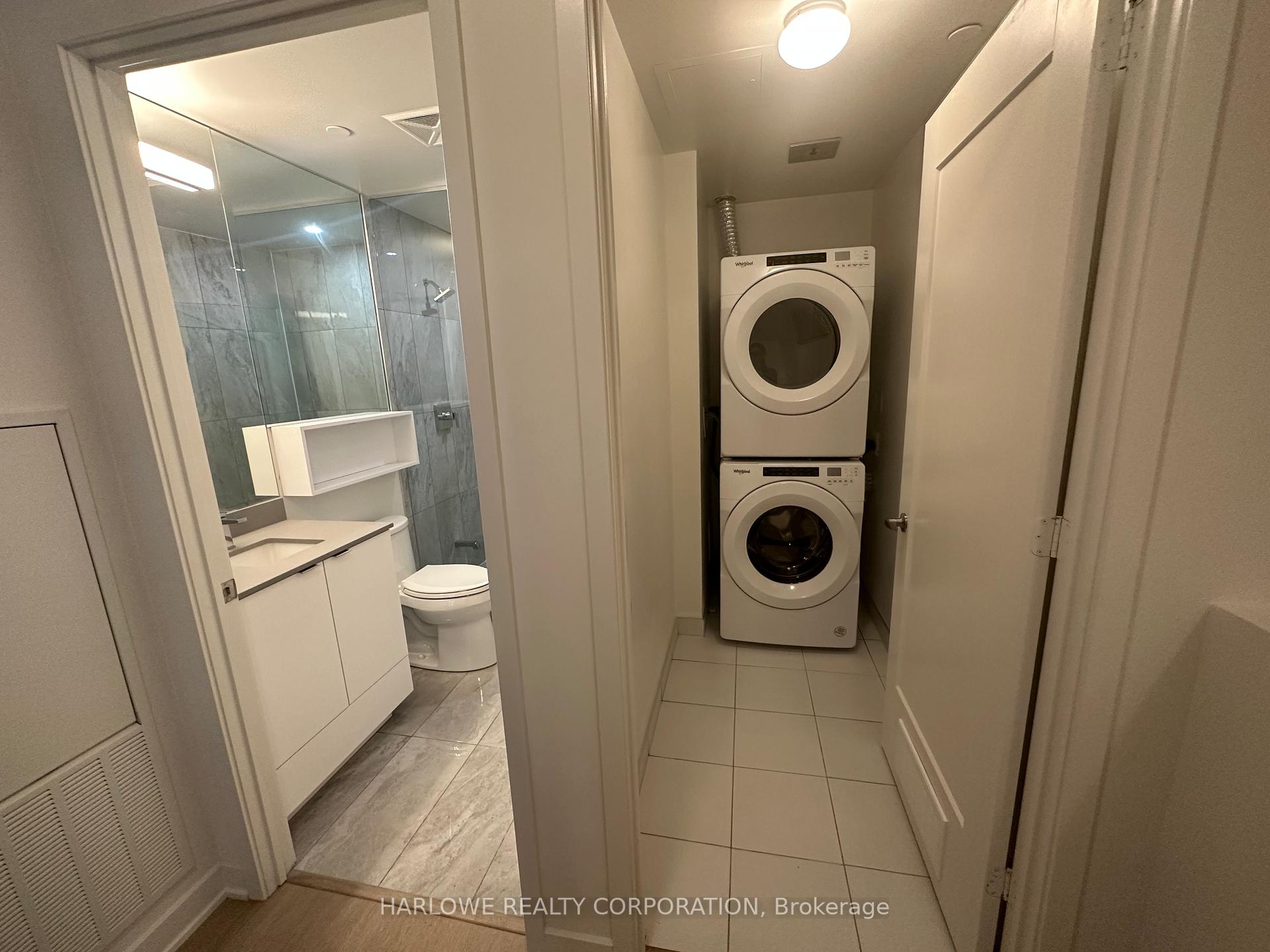 4 Bedrooms Condo at 60 Princess,  Toronto For sale
