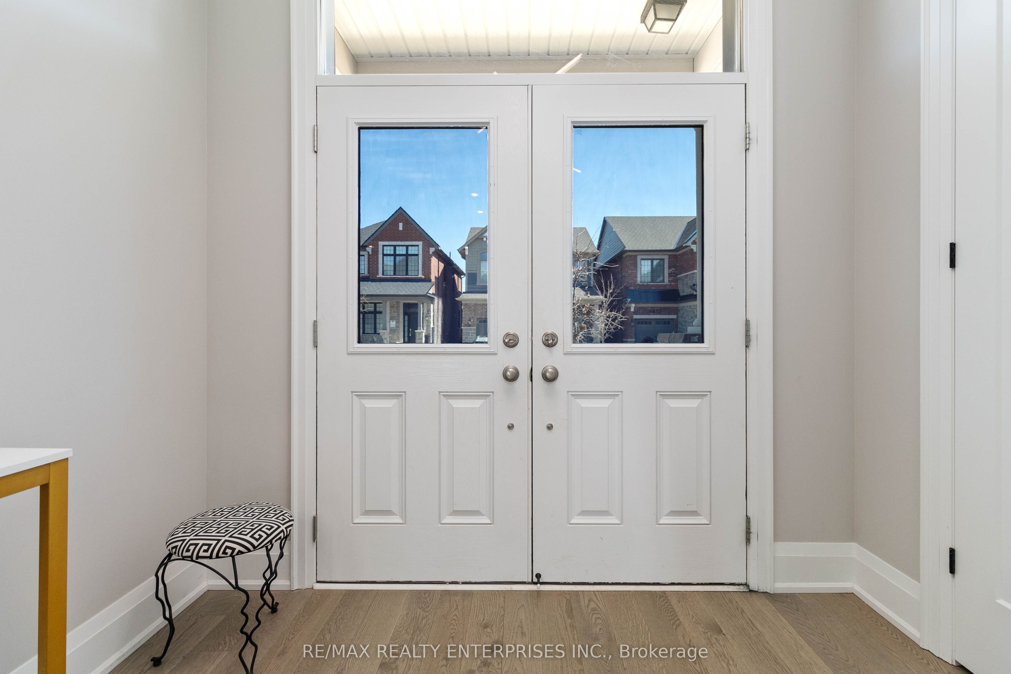 1437 Lakeport Crescent, Oakville, ON L6H 3S1