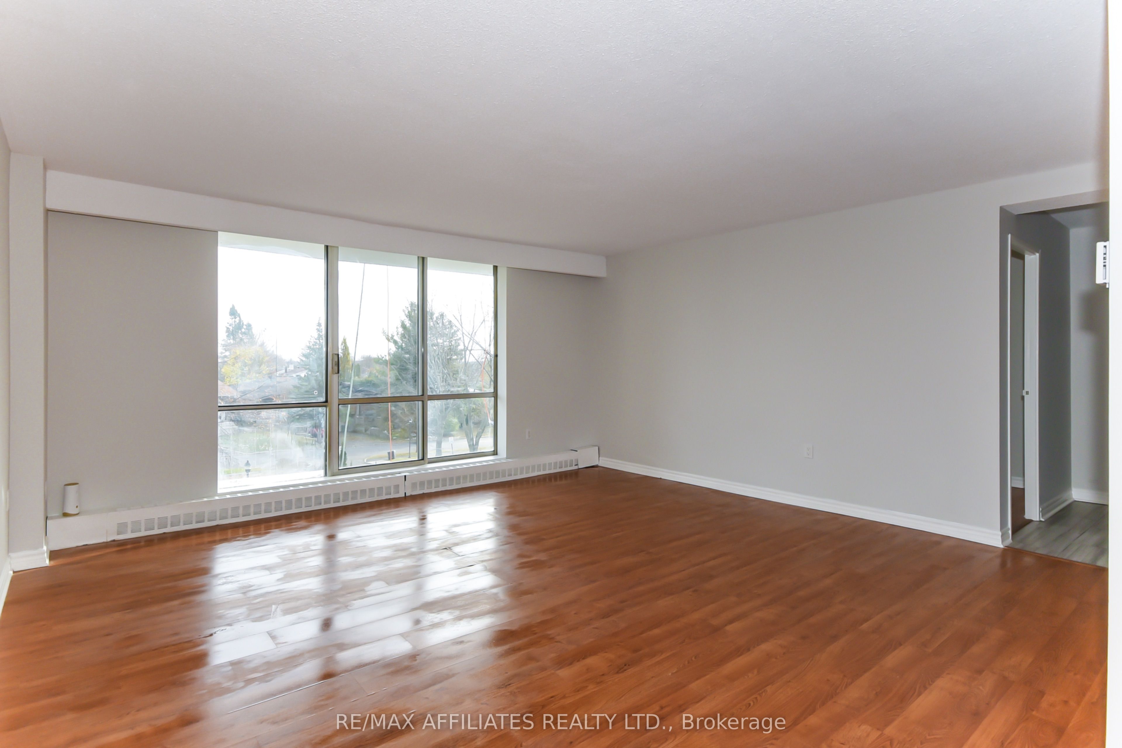 2400 Virginia Drive W, #305