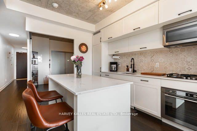 205 Manning Avenue 306