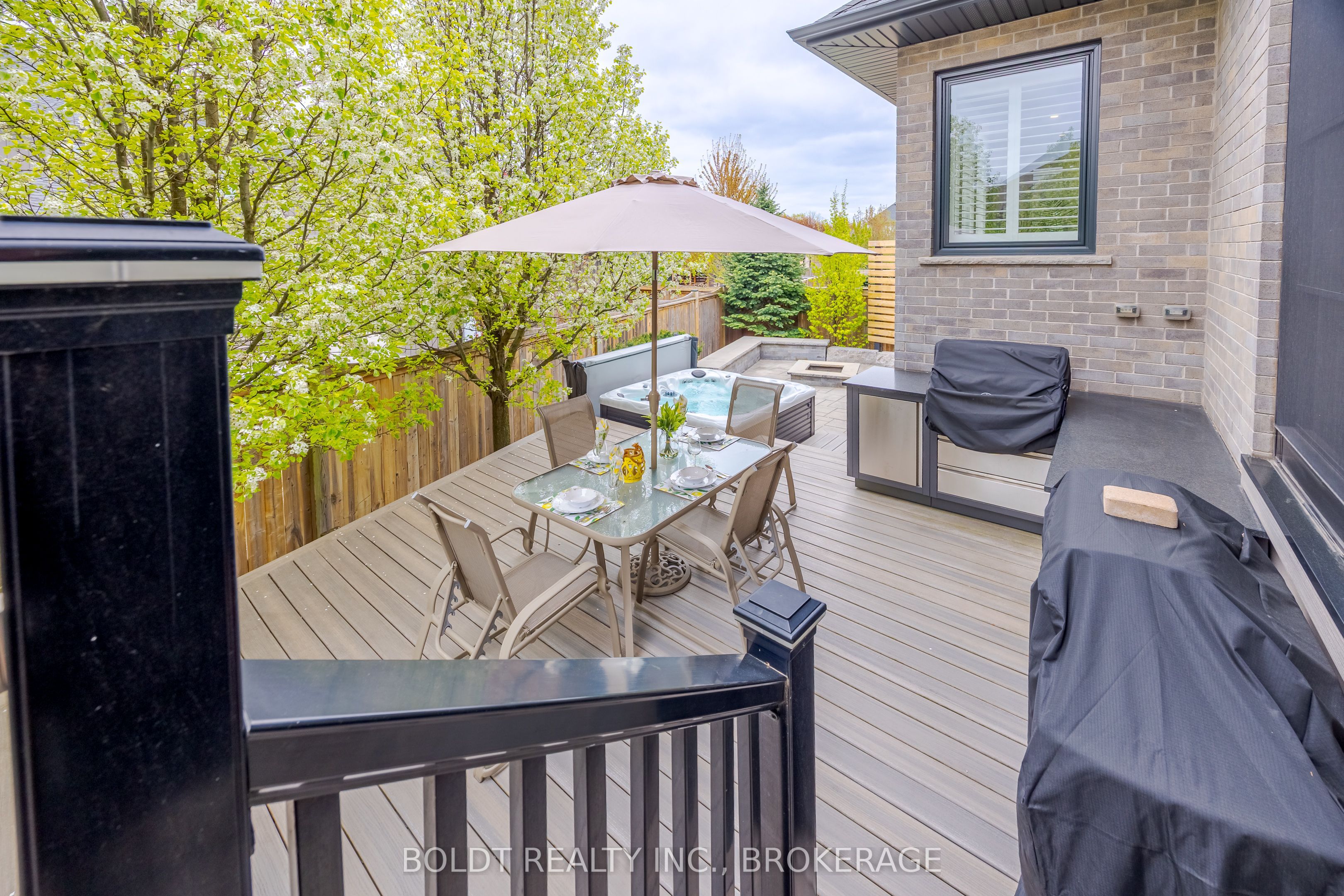 22 Joyce Crescent