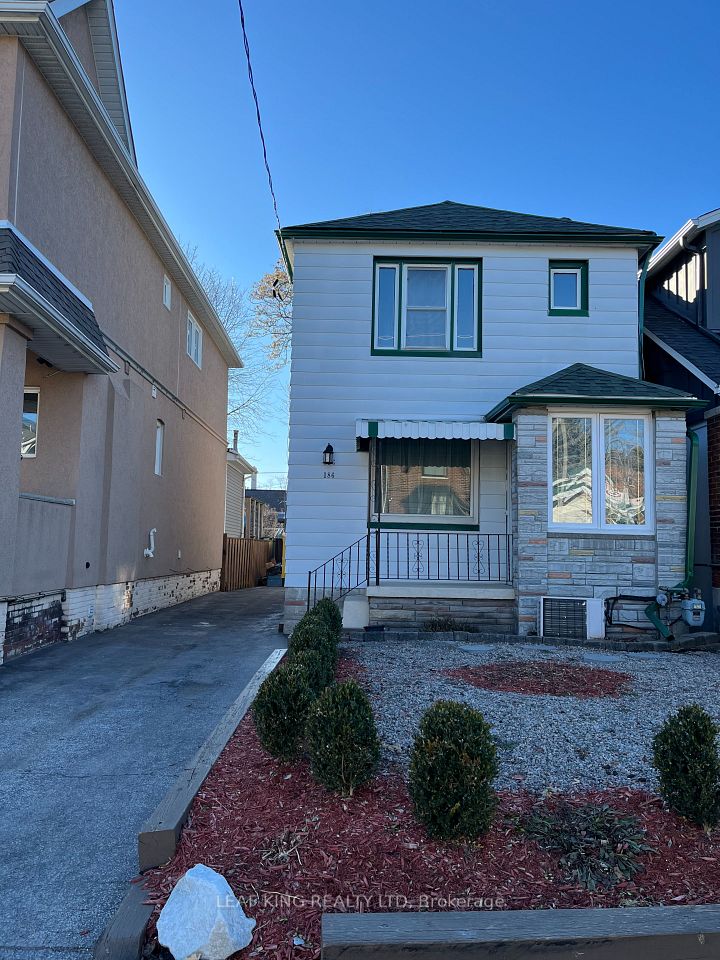 186 Woodmount