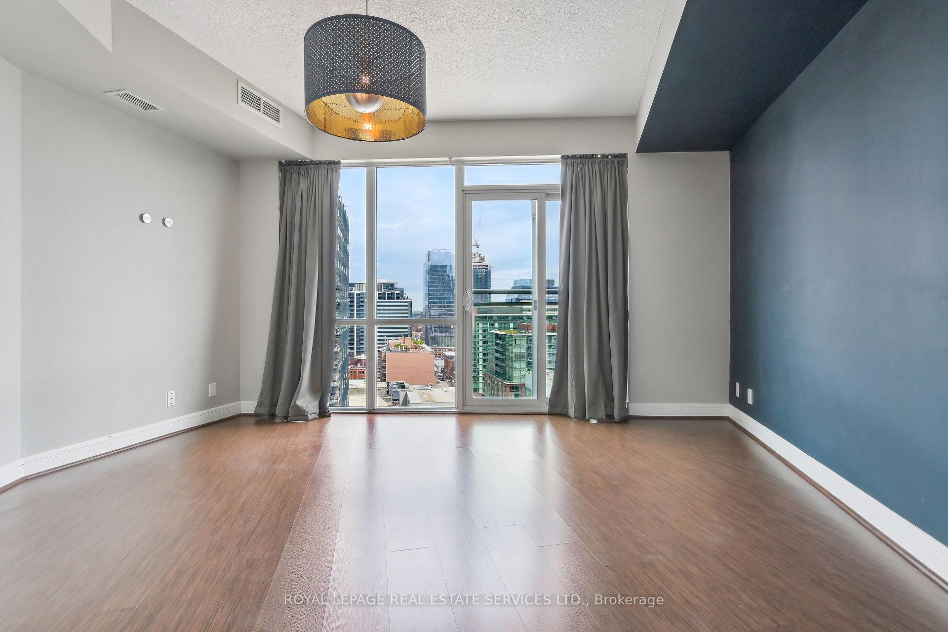 1 Bedroom Condo at 112 George, Toronto For sale