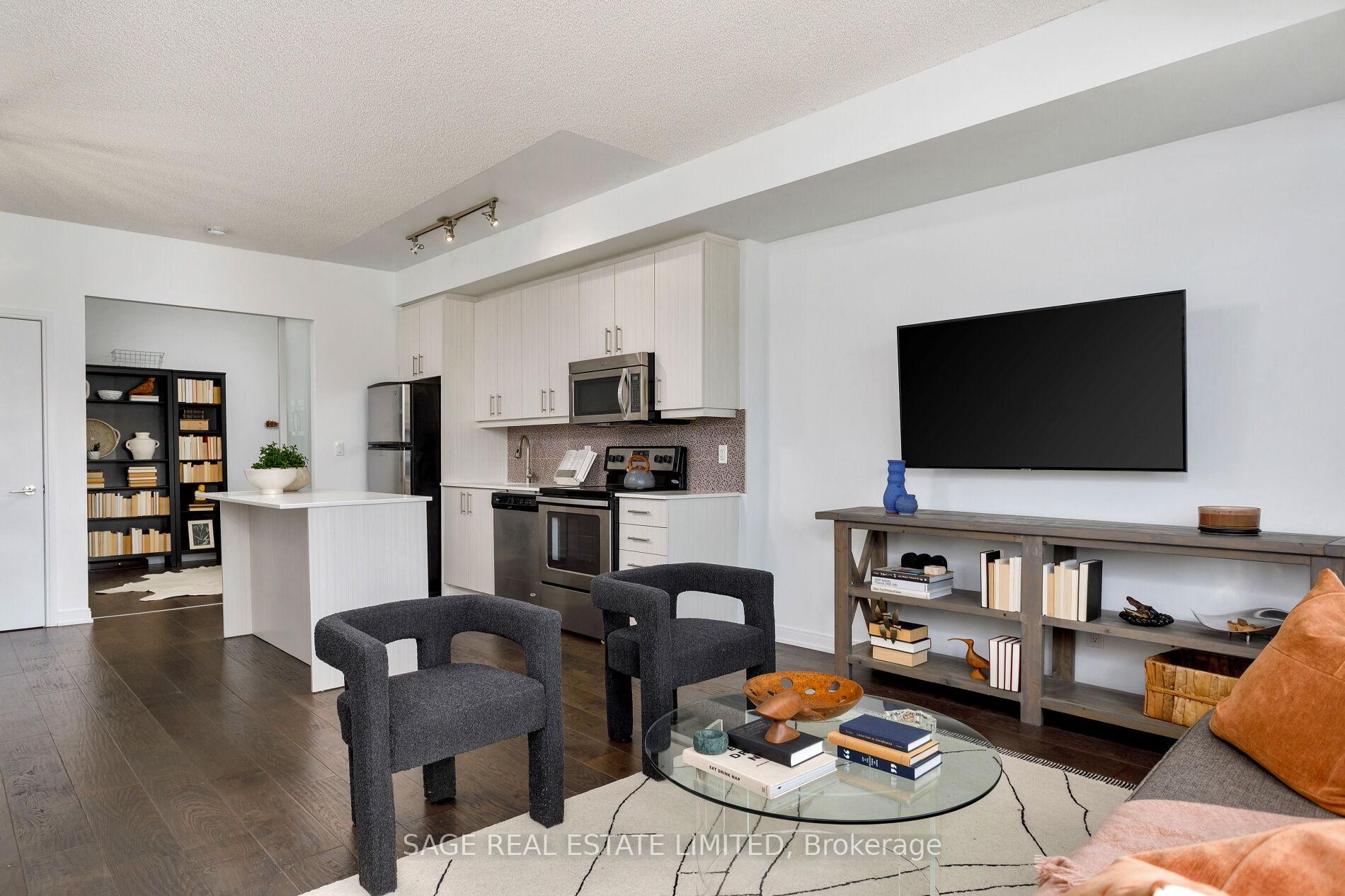 2 Bedrooms Condo at 760 The Queensway, Toronto For sale
