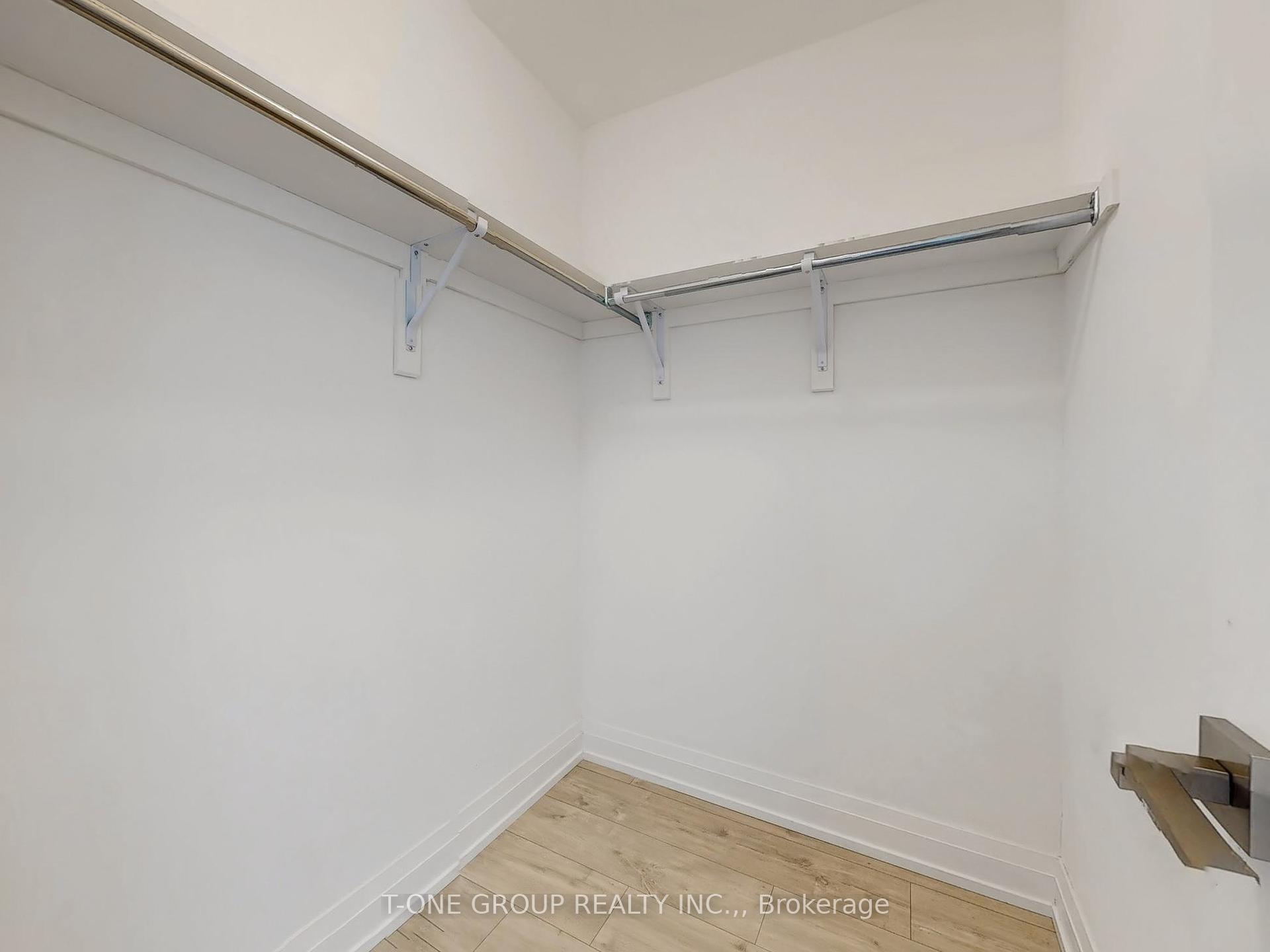 2 Bedrooms Condo at 591 Sheppard, Toronto For sale