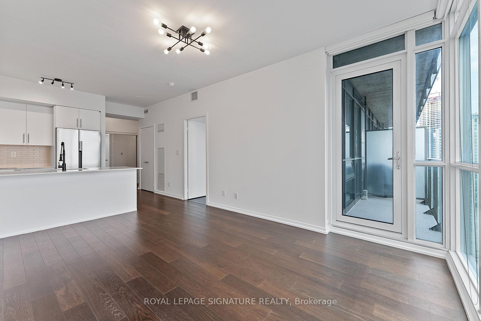 3 Bedrooms Condo at 65 Bremner, Toronto For sale
