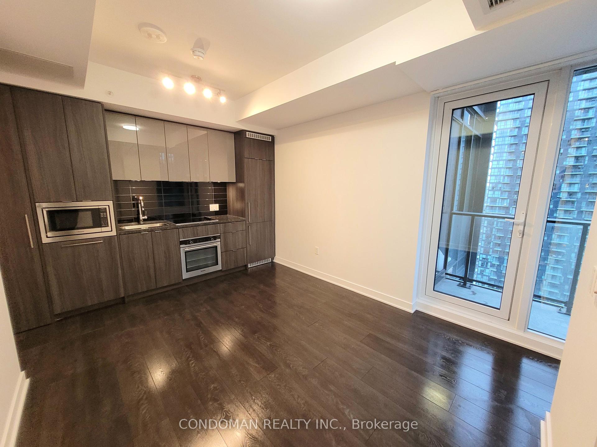 Condo at 115 Blue Jays, Toronto For sale