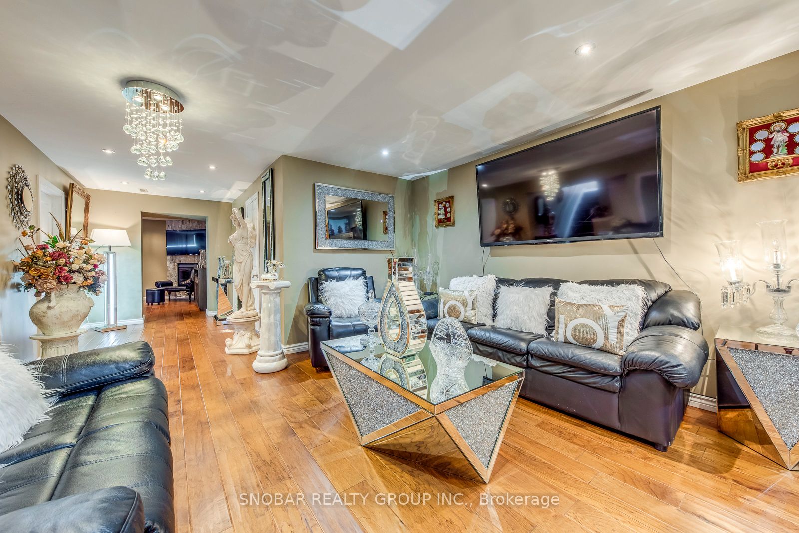 53 Fenley Drive