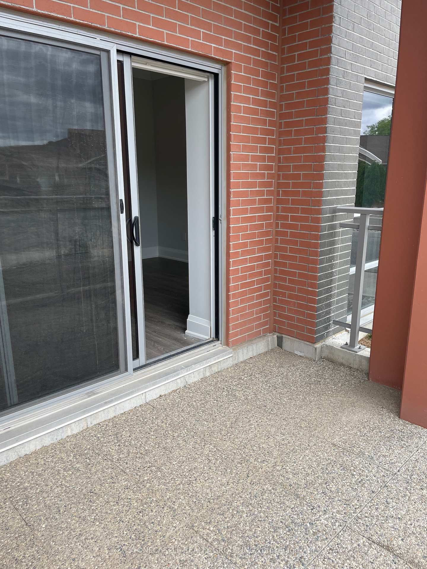 Condo at 4040 Upper Middle, Burlington For sale