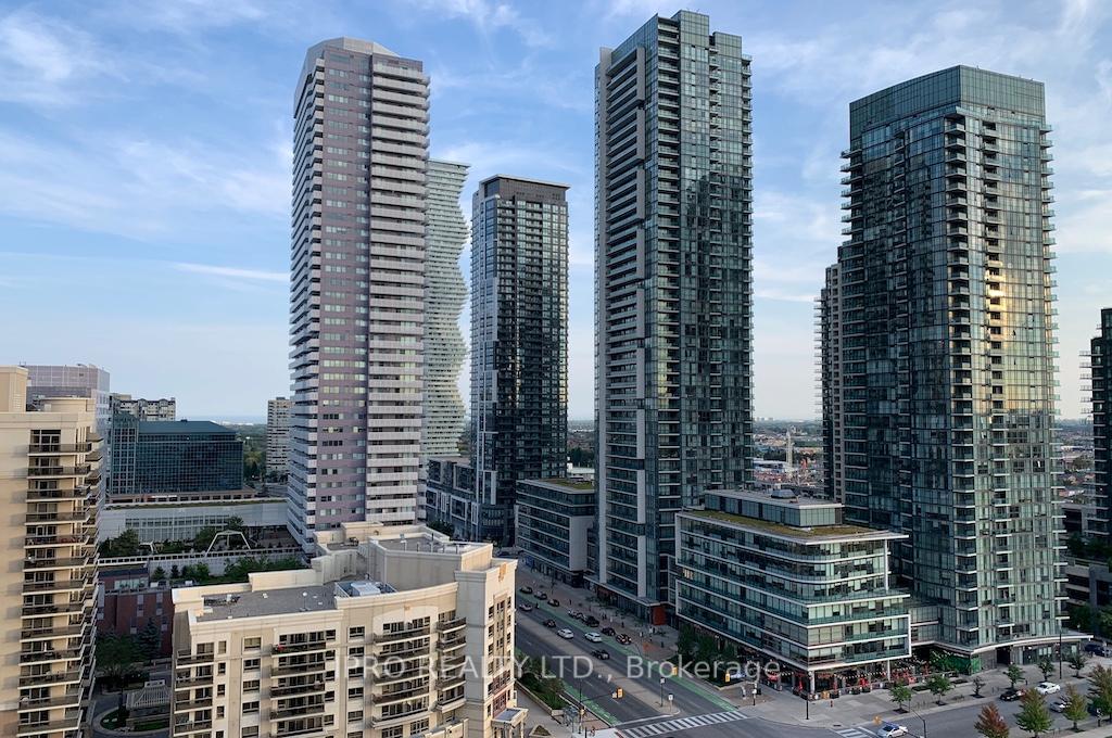 3 Bedrooms Condo at 388 Prince of Wales, Mississauga For sale