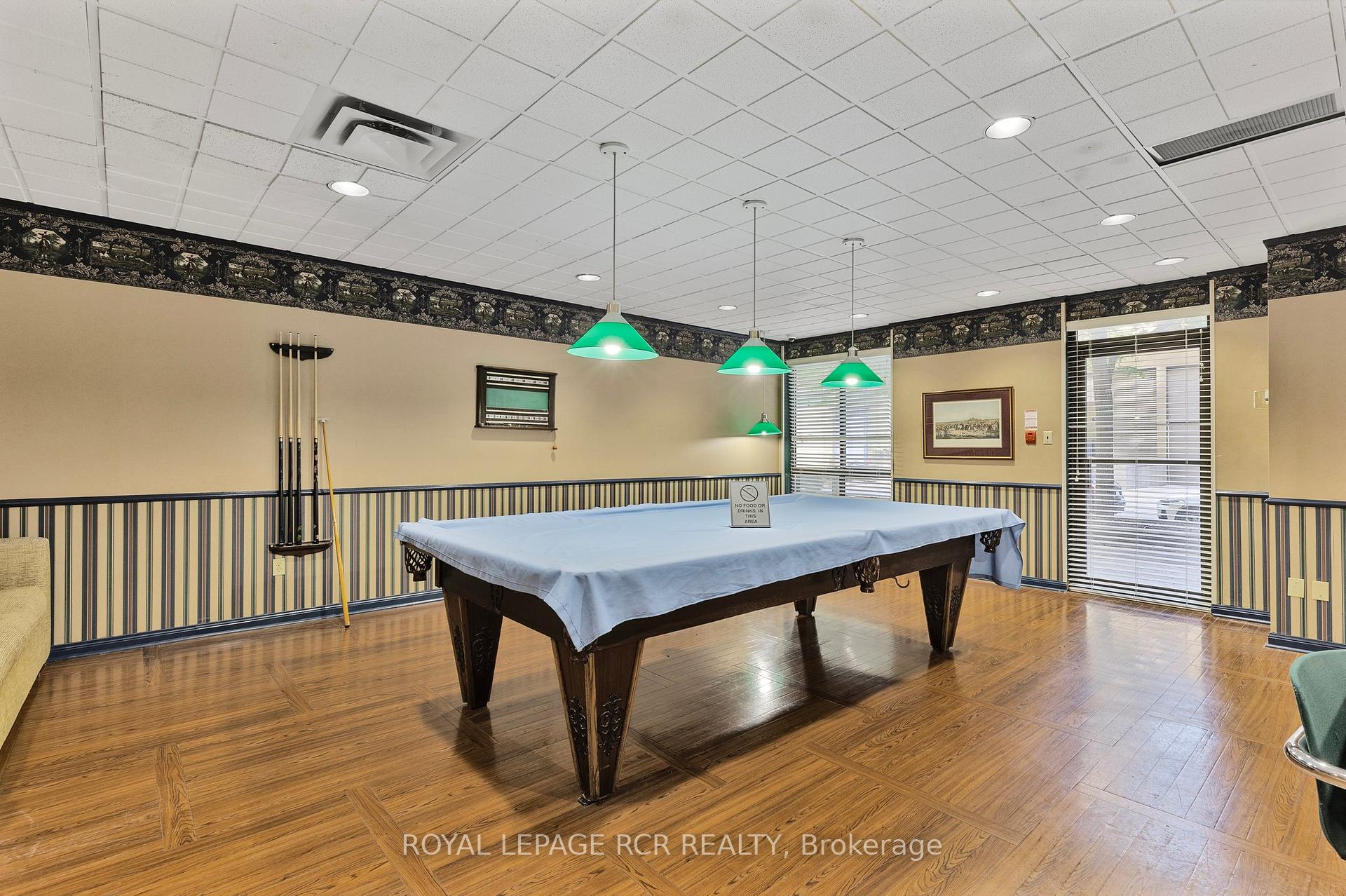 2 Bedrooms Condo at 195 St Patrick, Toronto For sale