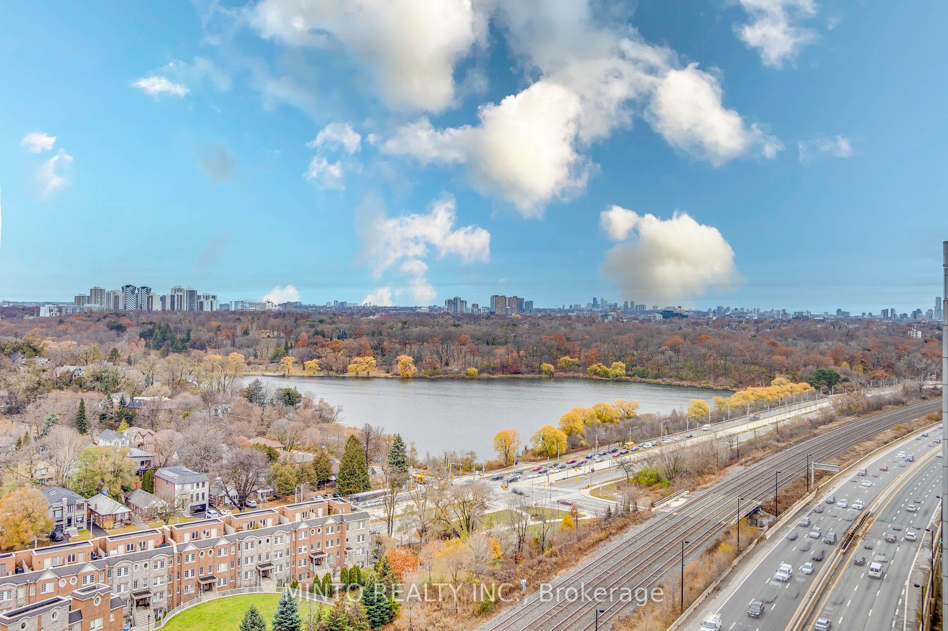 2 Bedrooms Condo at 1928 Lakeshore,  Toronto For sale