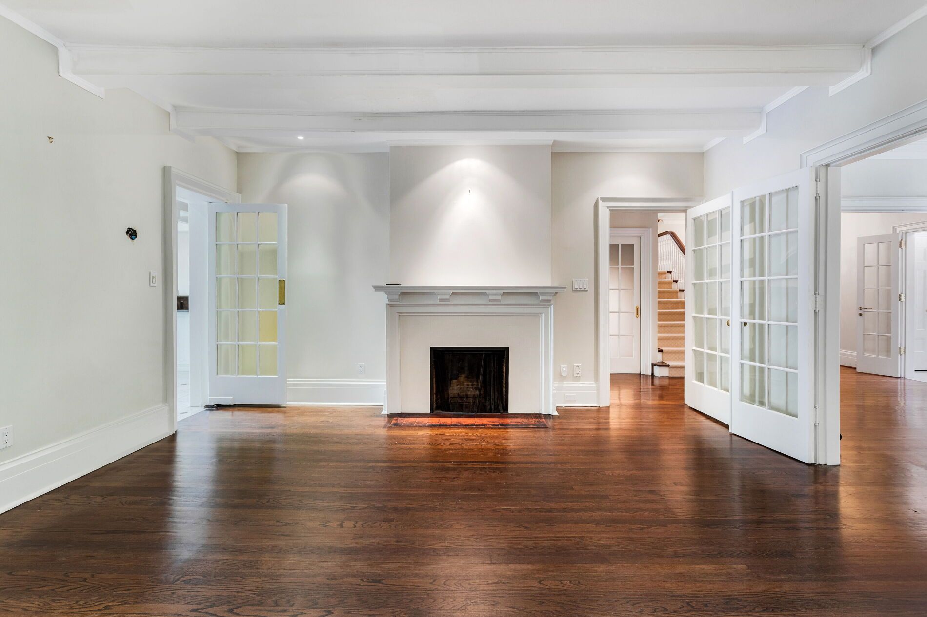 8 Binscarth Road