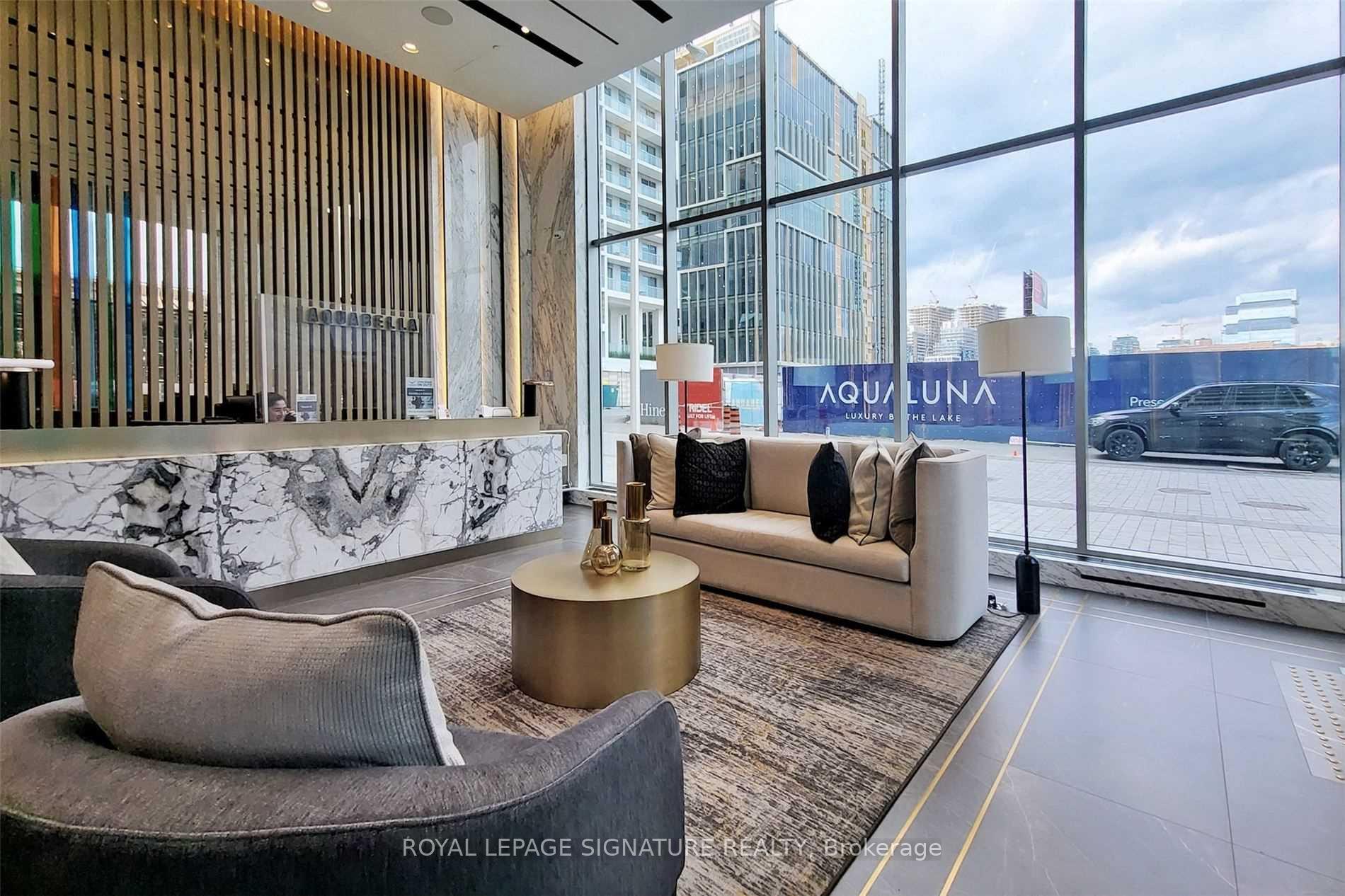 3 Bedrooms Condo at 118 Merchants’ Wharf, Toronto For sale
