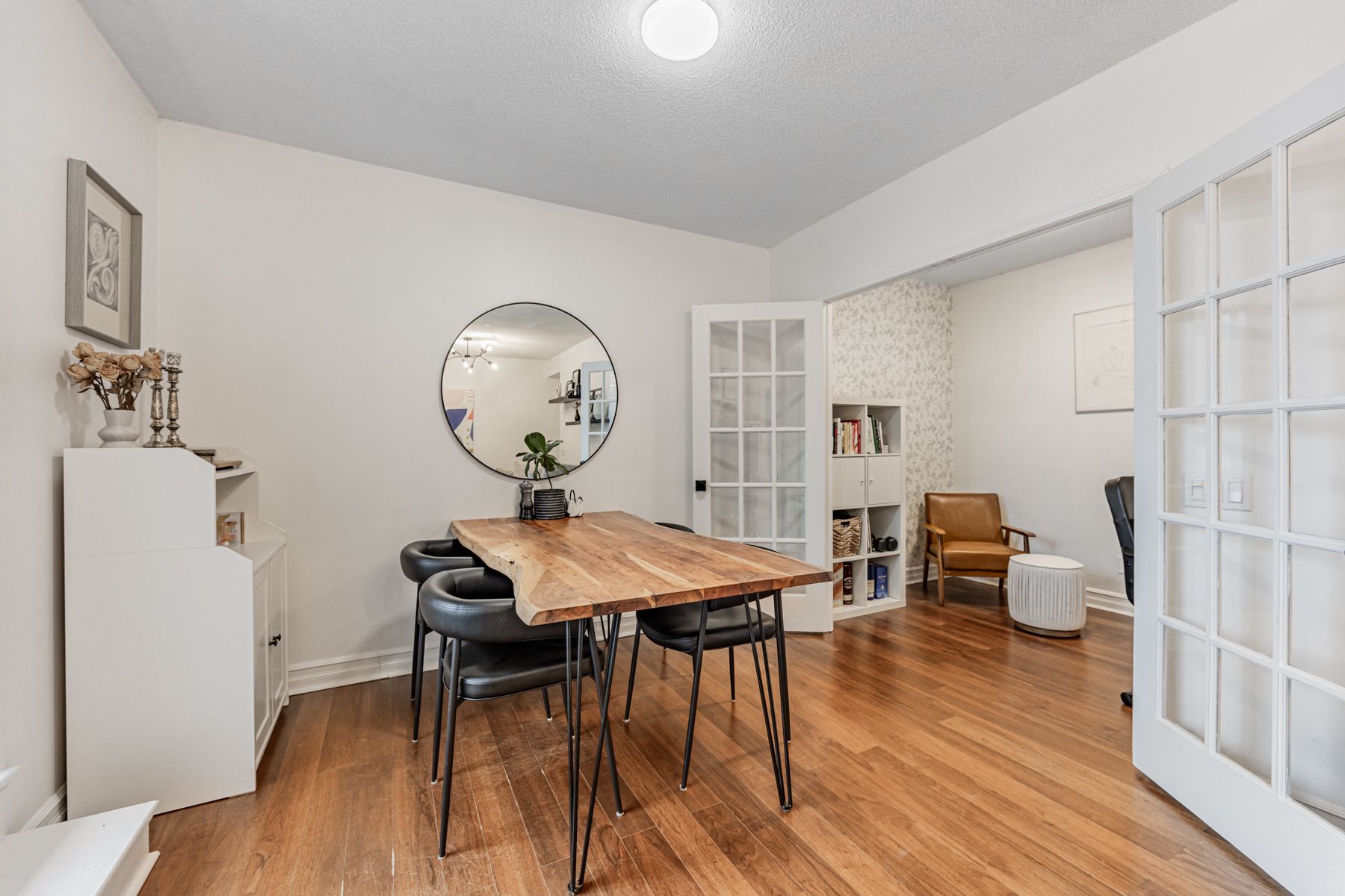 5 Rosehill Avenue 910