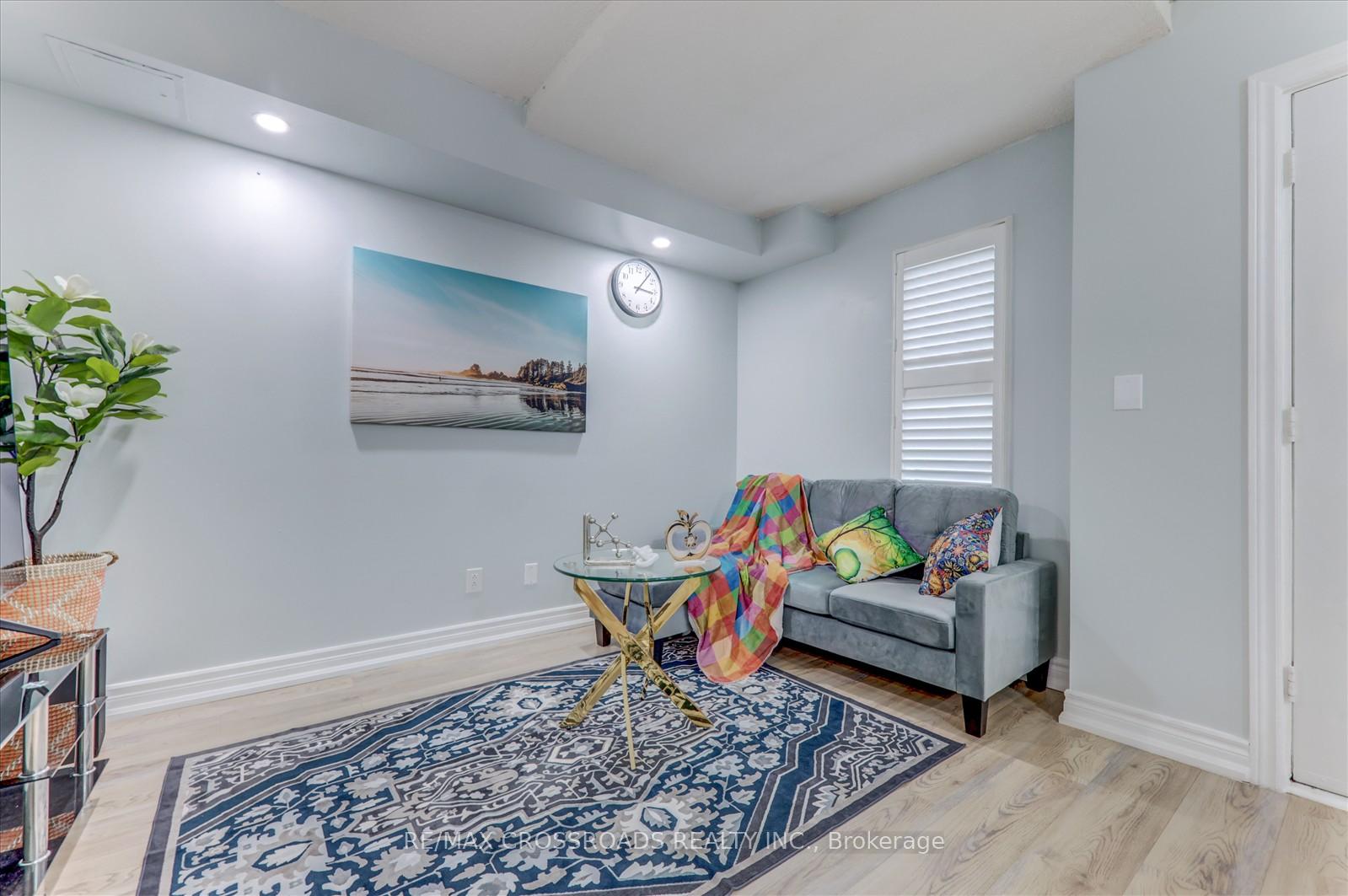 3 Bedrooms Condo at 3047 Finch, Toronto For sale