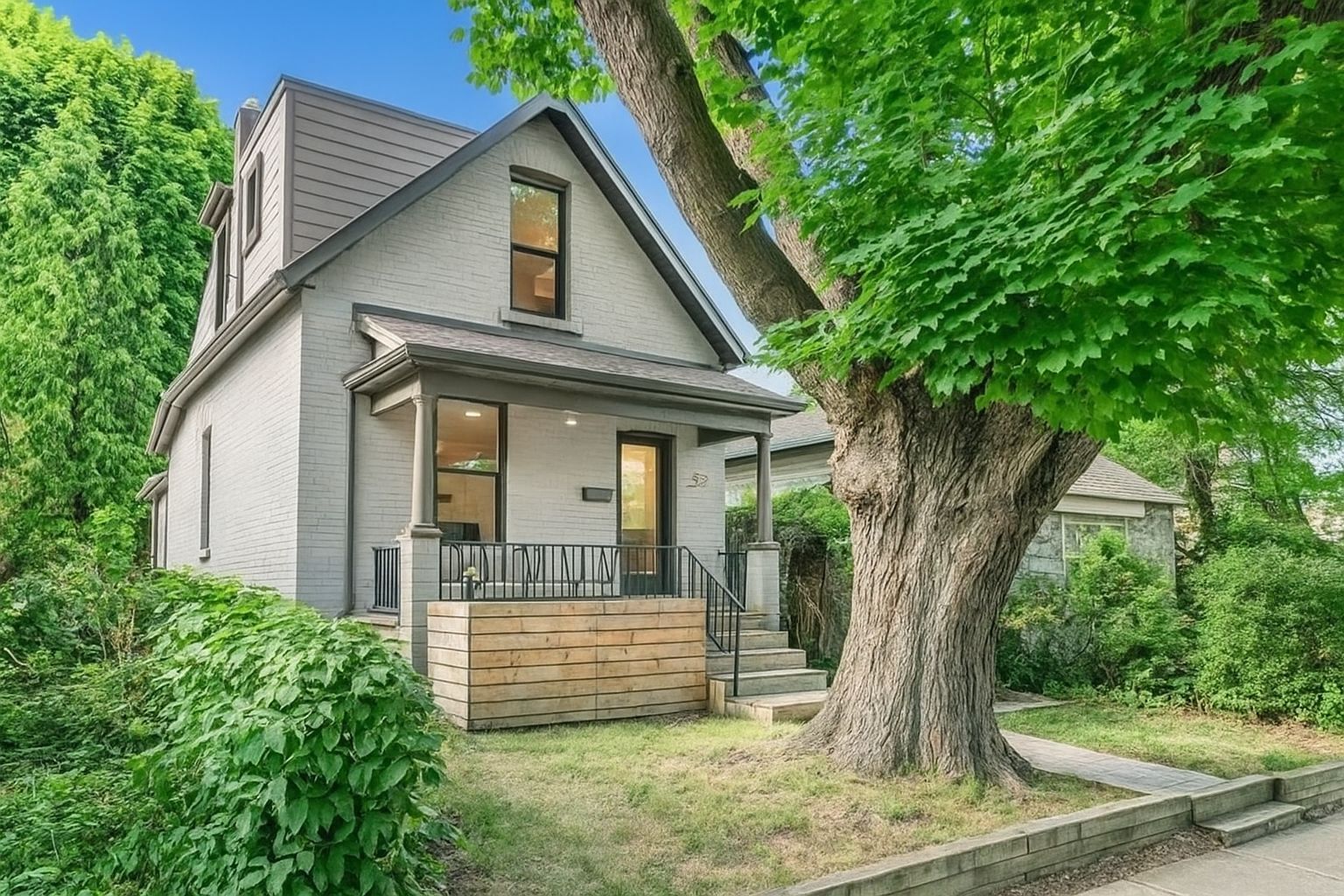 58 Myrtle Avenue