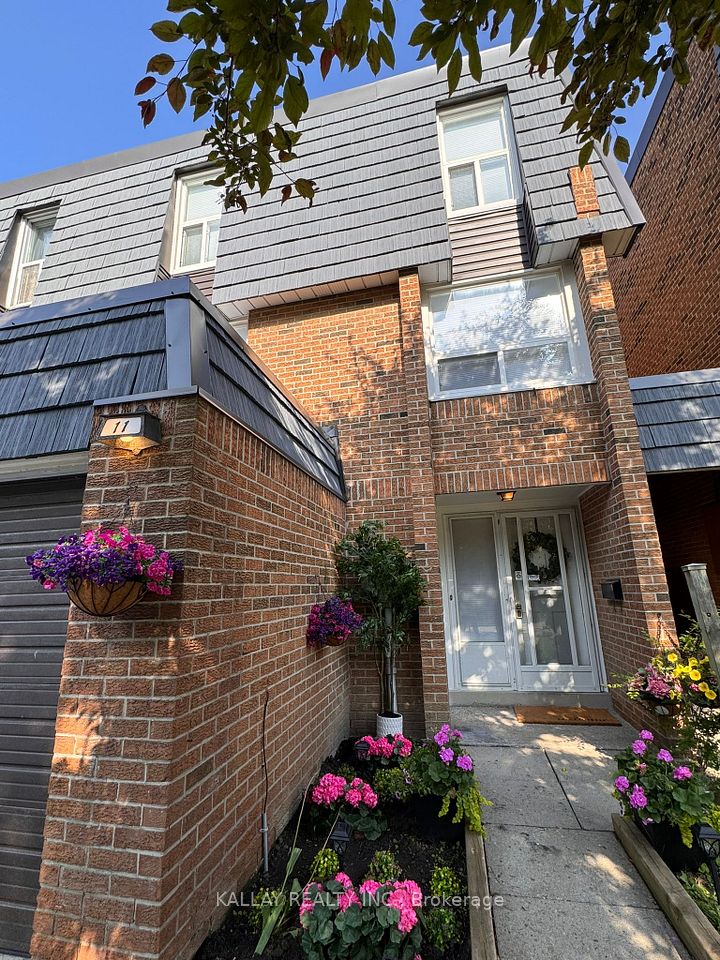 11 Sego Royalway