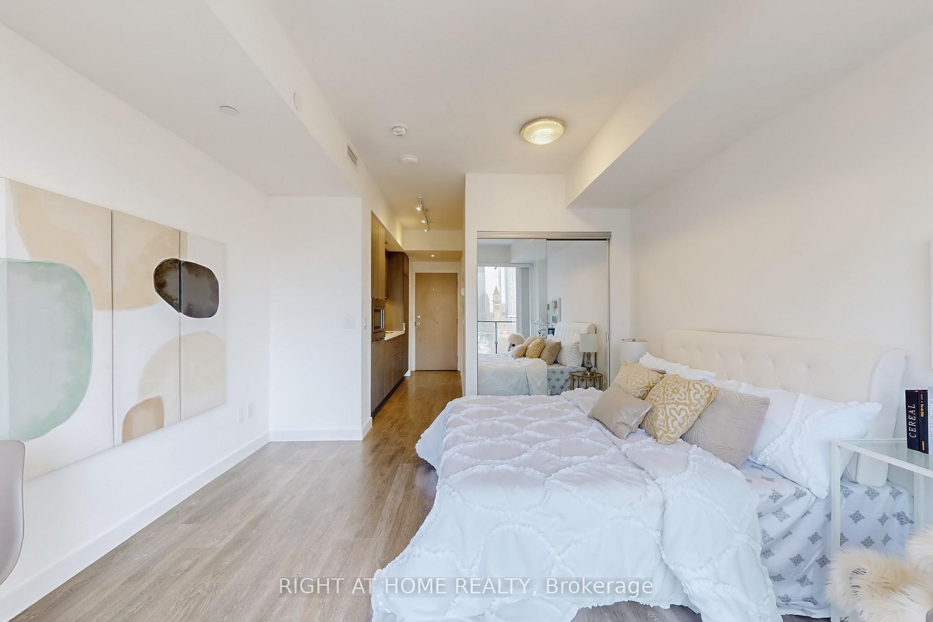 Condo at 215 Queen, Toronto For sale