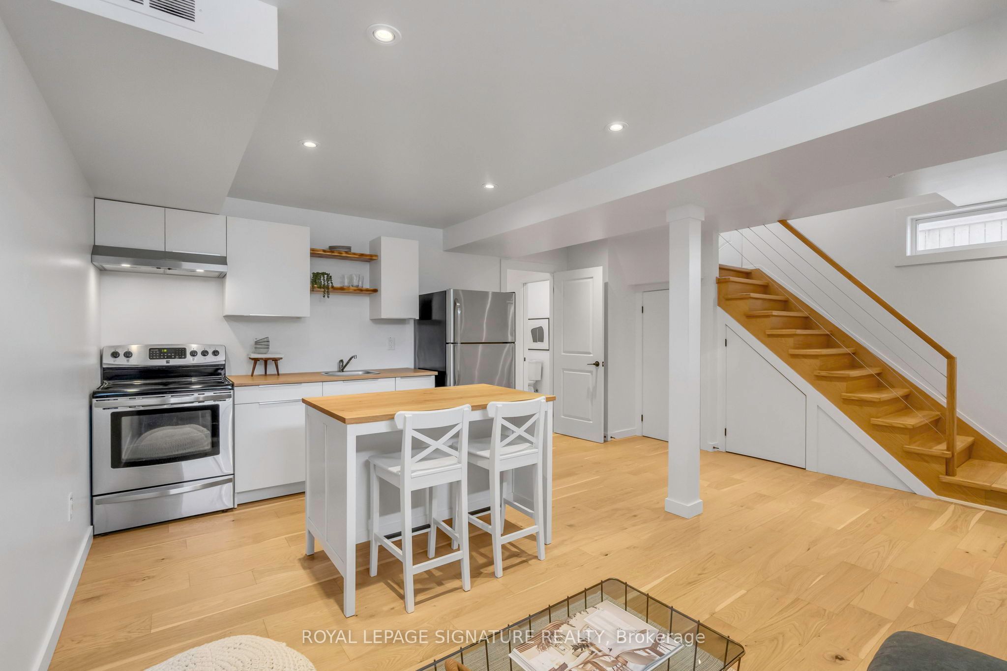 33 Nineteenth Street