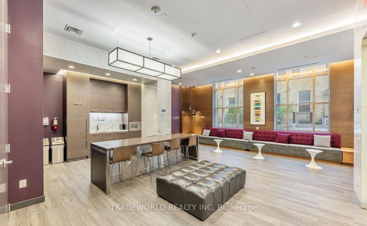 1 Bedroom Condo at 105 George, Toronto For sale