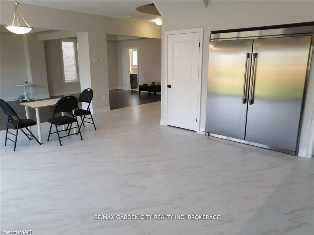 4377 WILLICK Road, Niagara Falls, ON L2G 0Y3