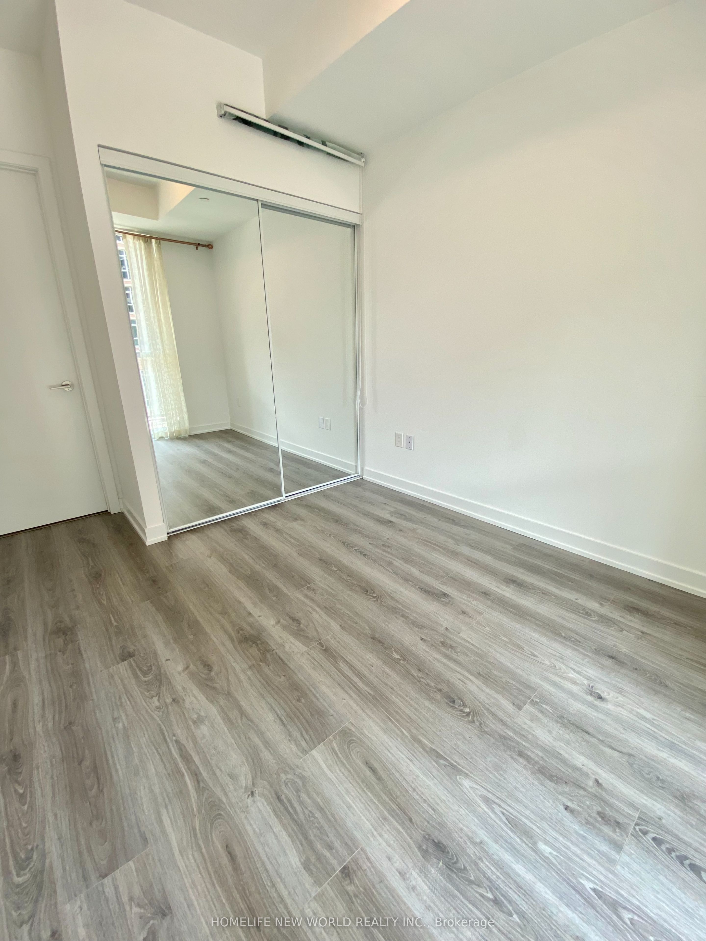 38 Iannuzzi Street, #520