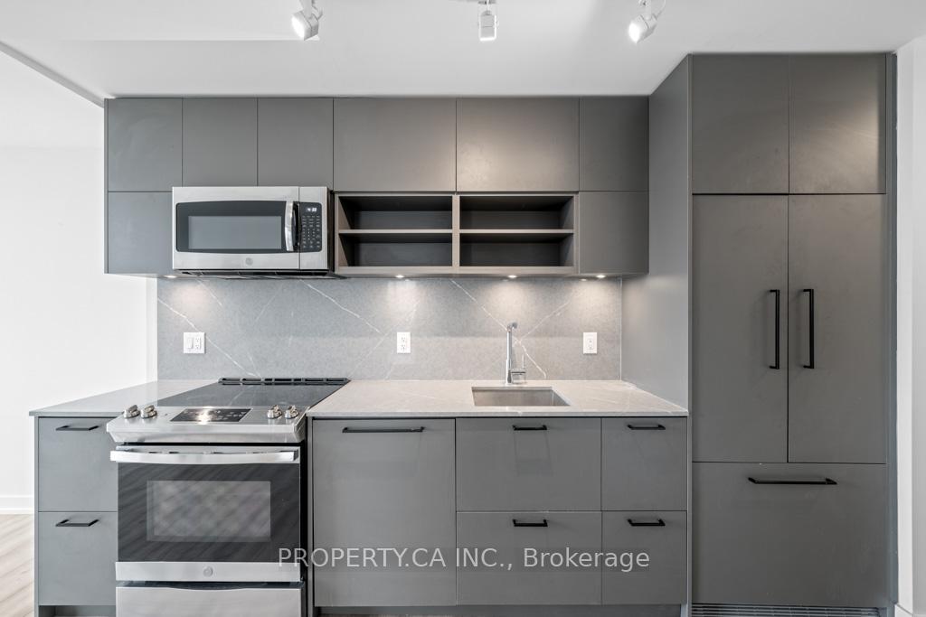 3 Bedrooms Condo at 135 East Liberty, Toronto For sale