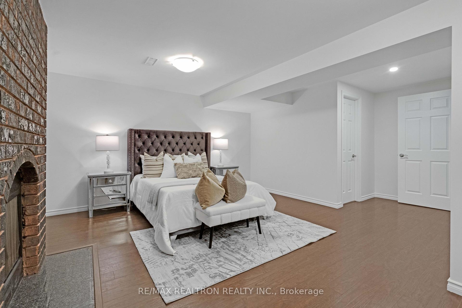 4 Bedrooms Condo at 296 Torresdale,  Toronto For sale