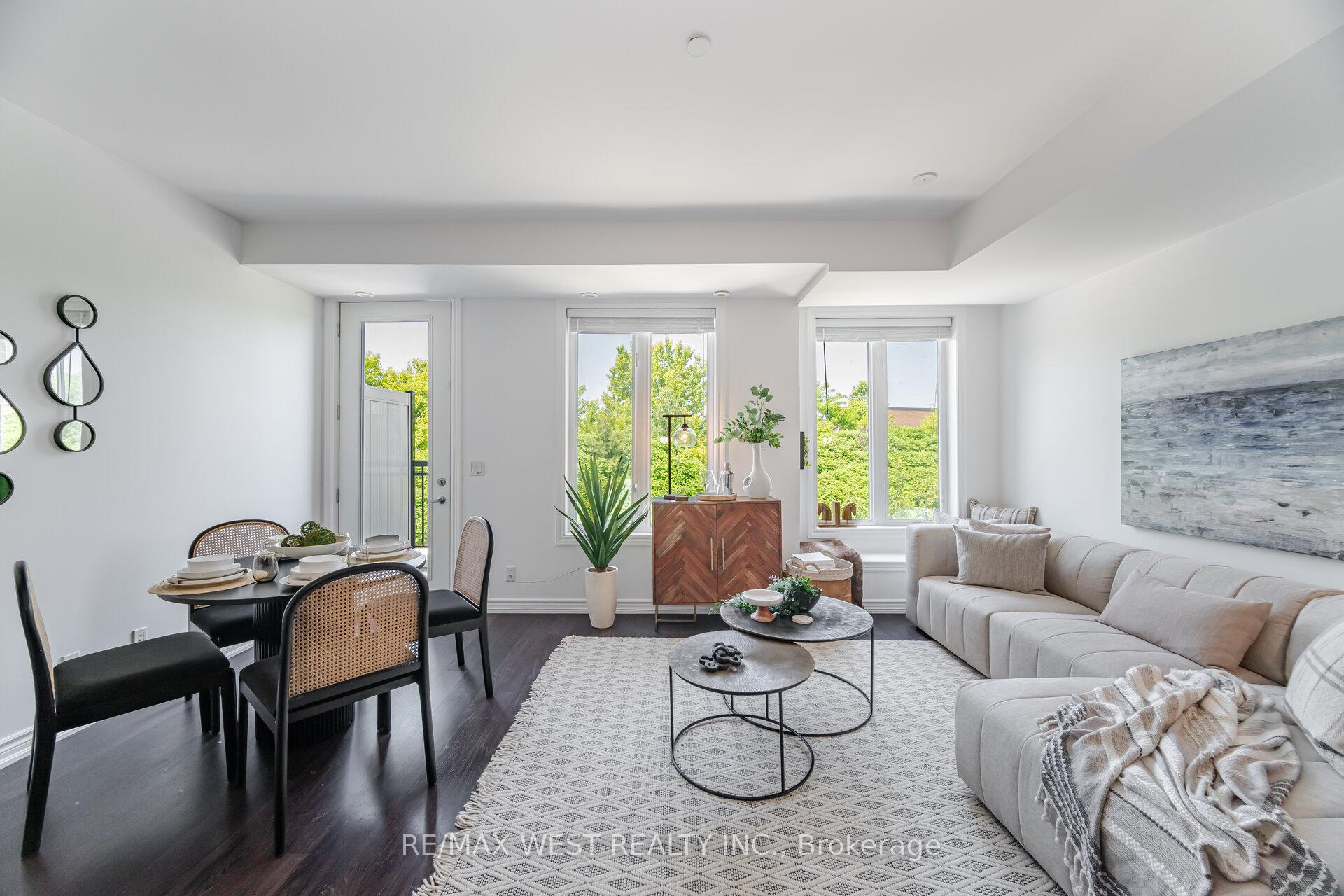 2 Bedrooms Condo at 150 Long Branch, Toronto For sale