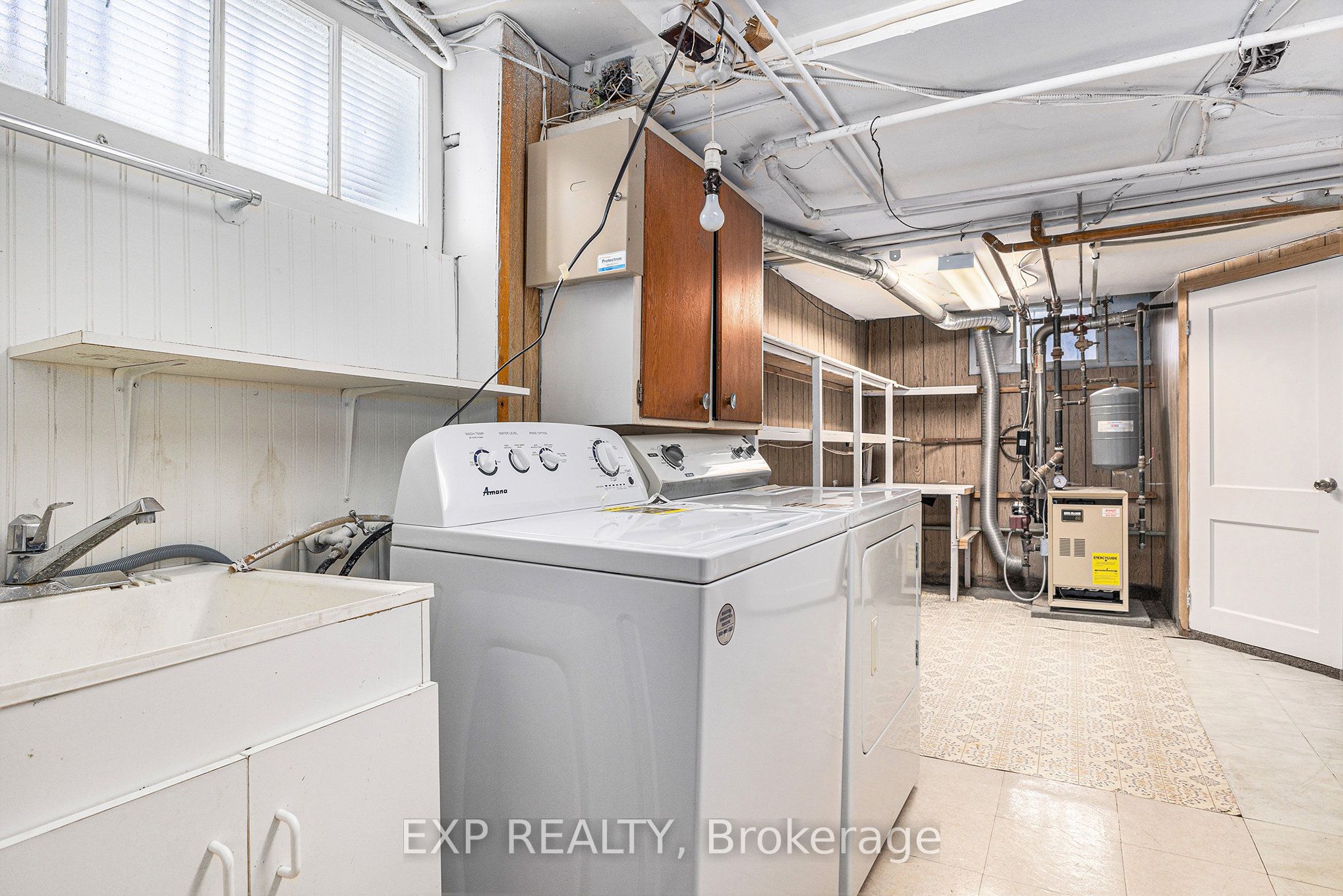 16 Lakeview Terrace, Dows Lake - Civic Hospital and Area 4501 - Dows Lake