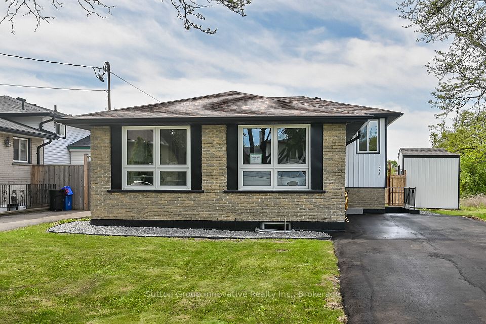 228 Eaglewood