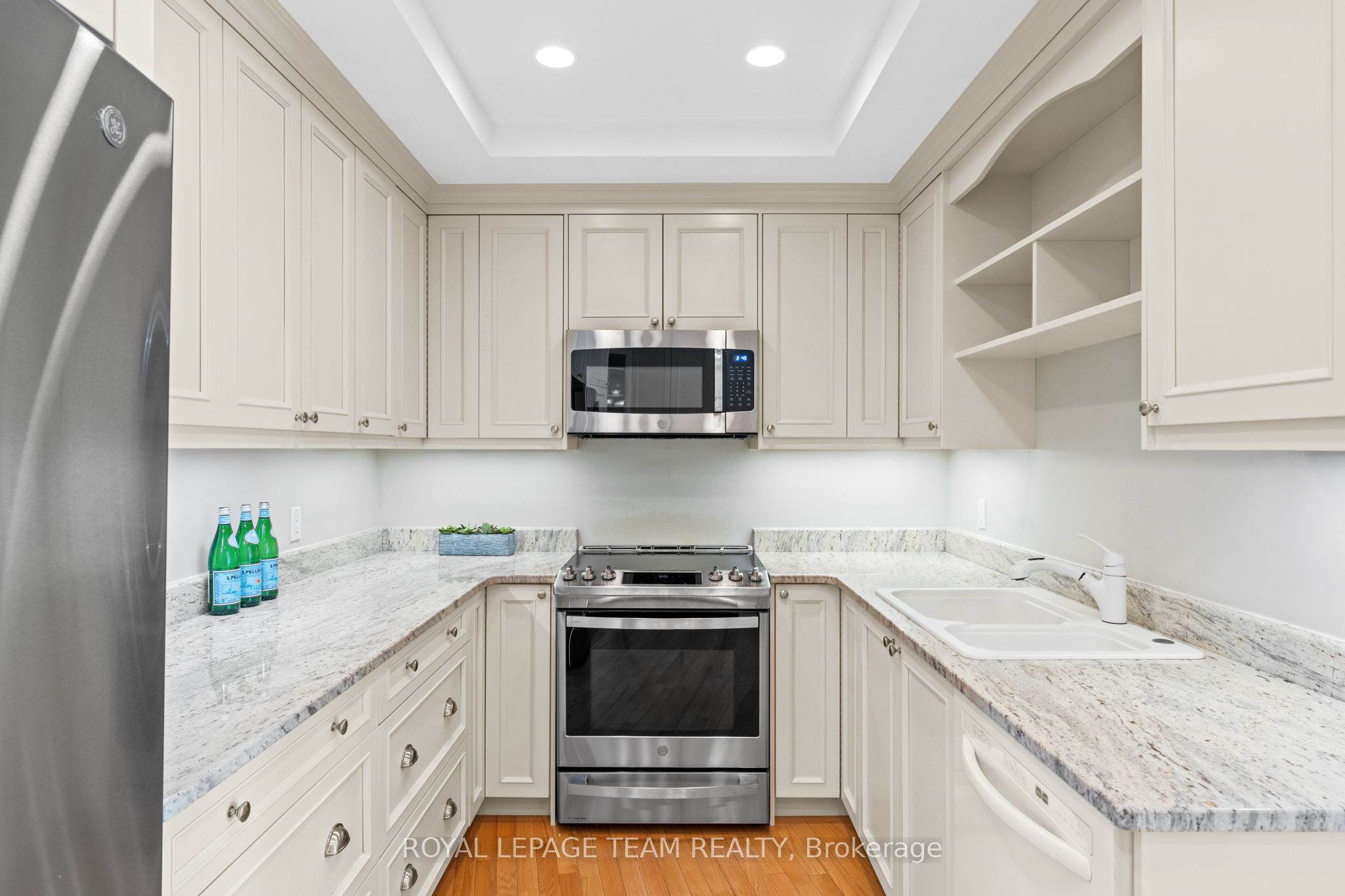 1480 Riverside Drive, #407