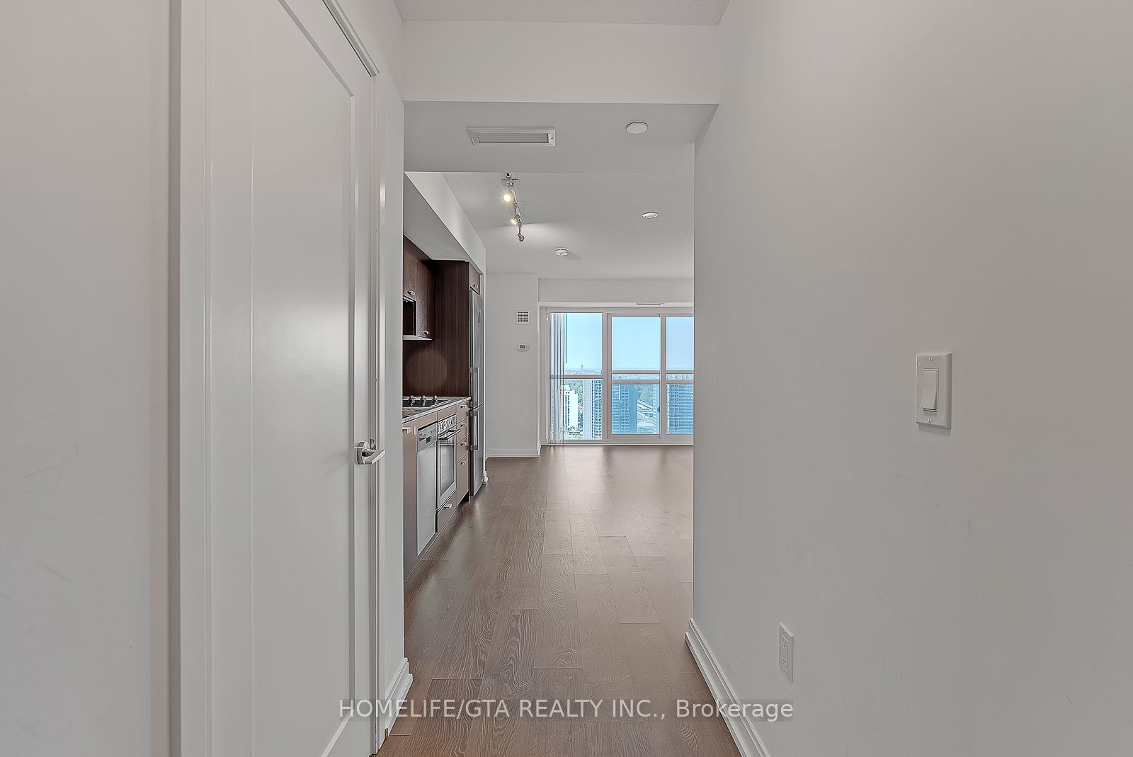 275 Village Green Square, #2121