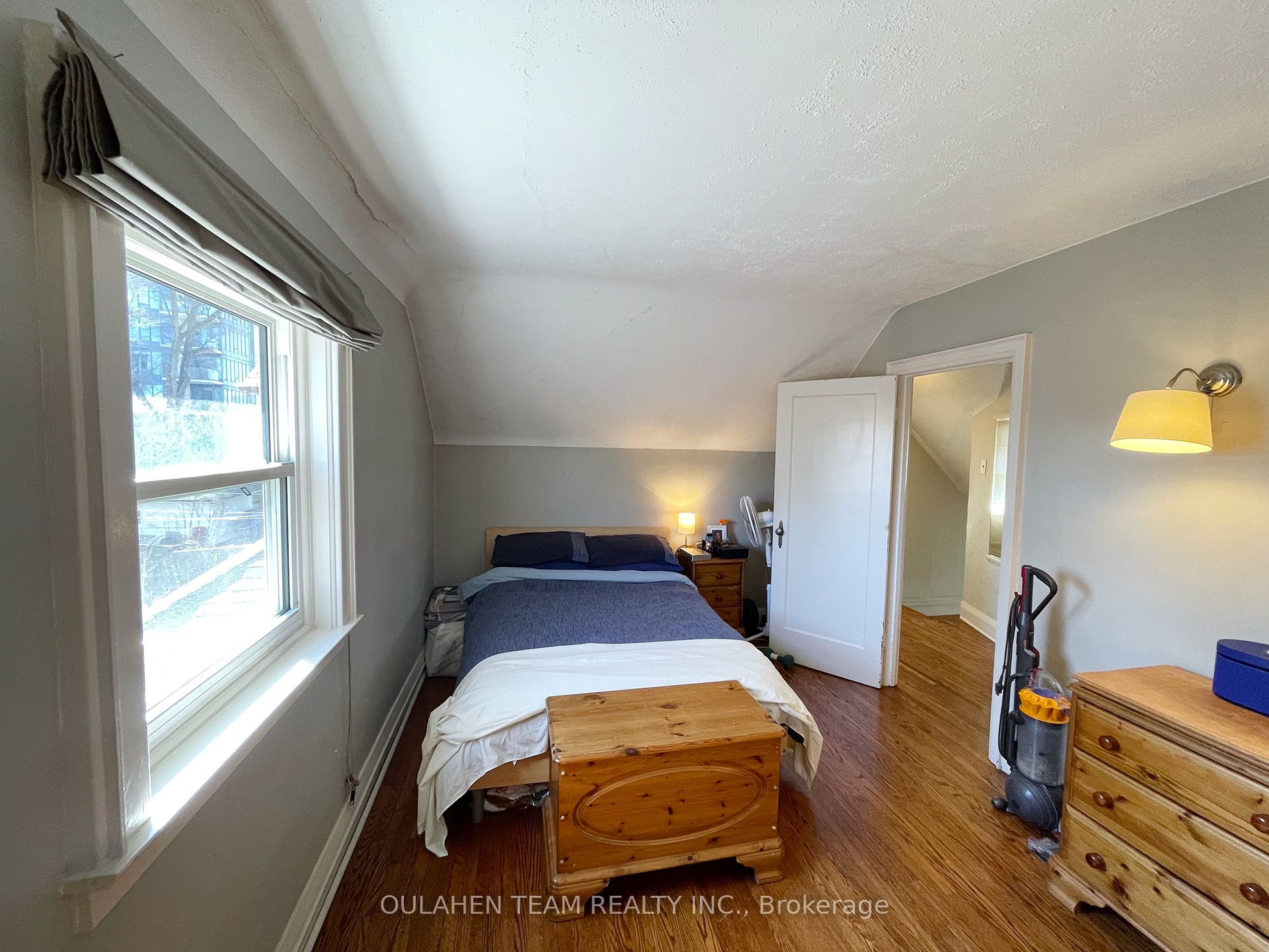 43 Glendora Avenue