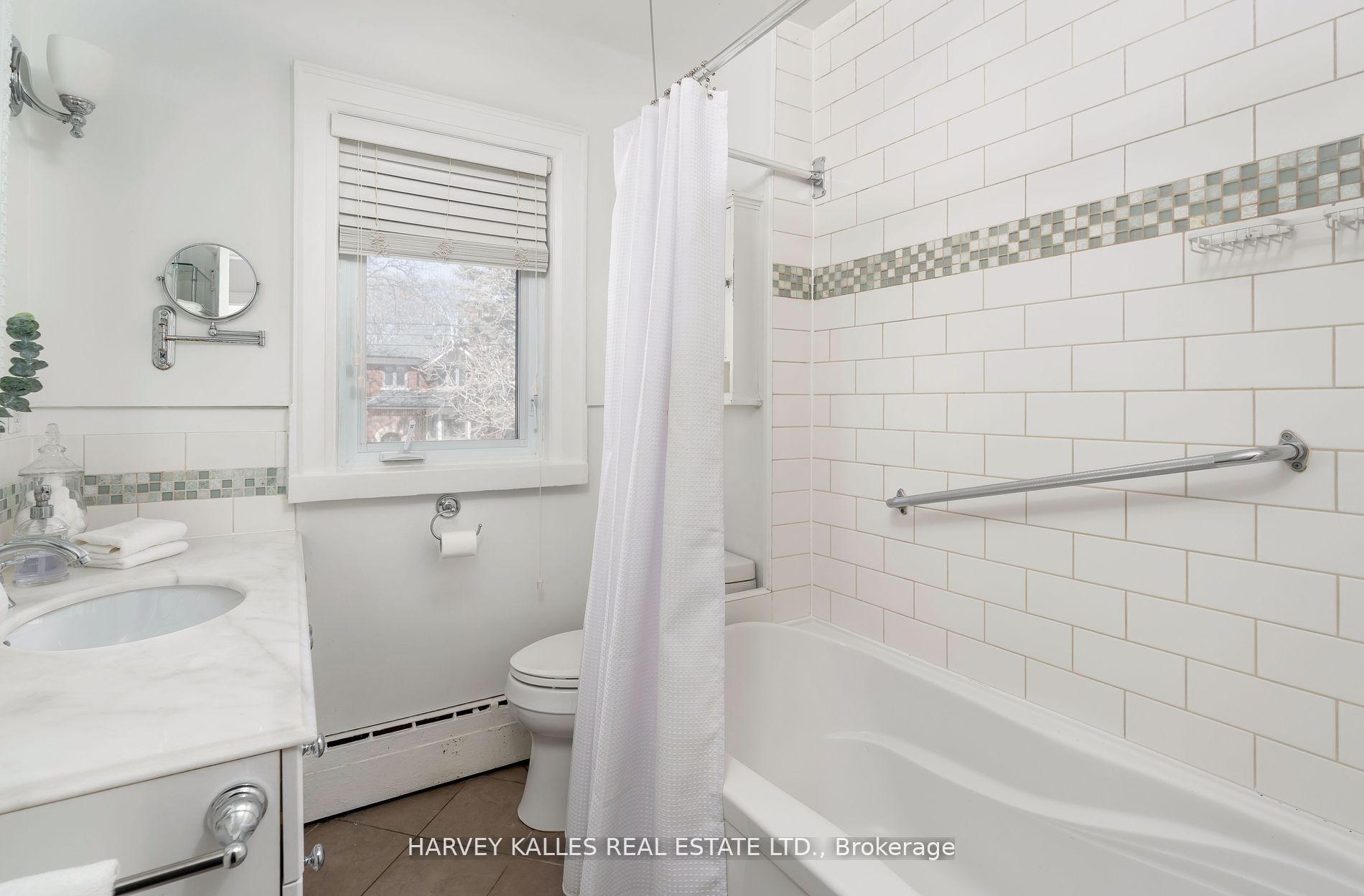 469 Roselawn Avenue