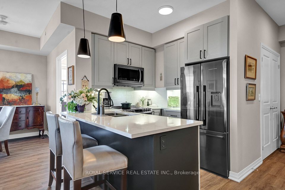 Breakfast Bar with Pendant Lights