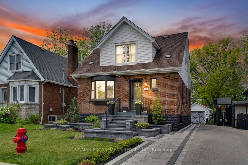 56 Highcliffe