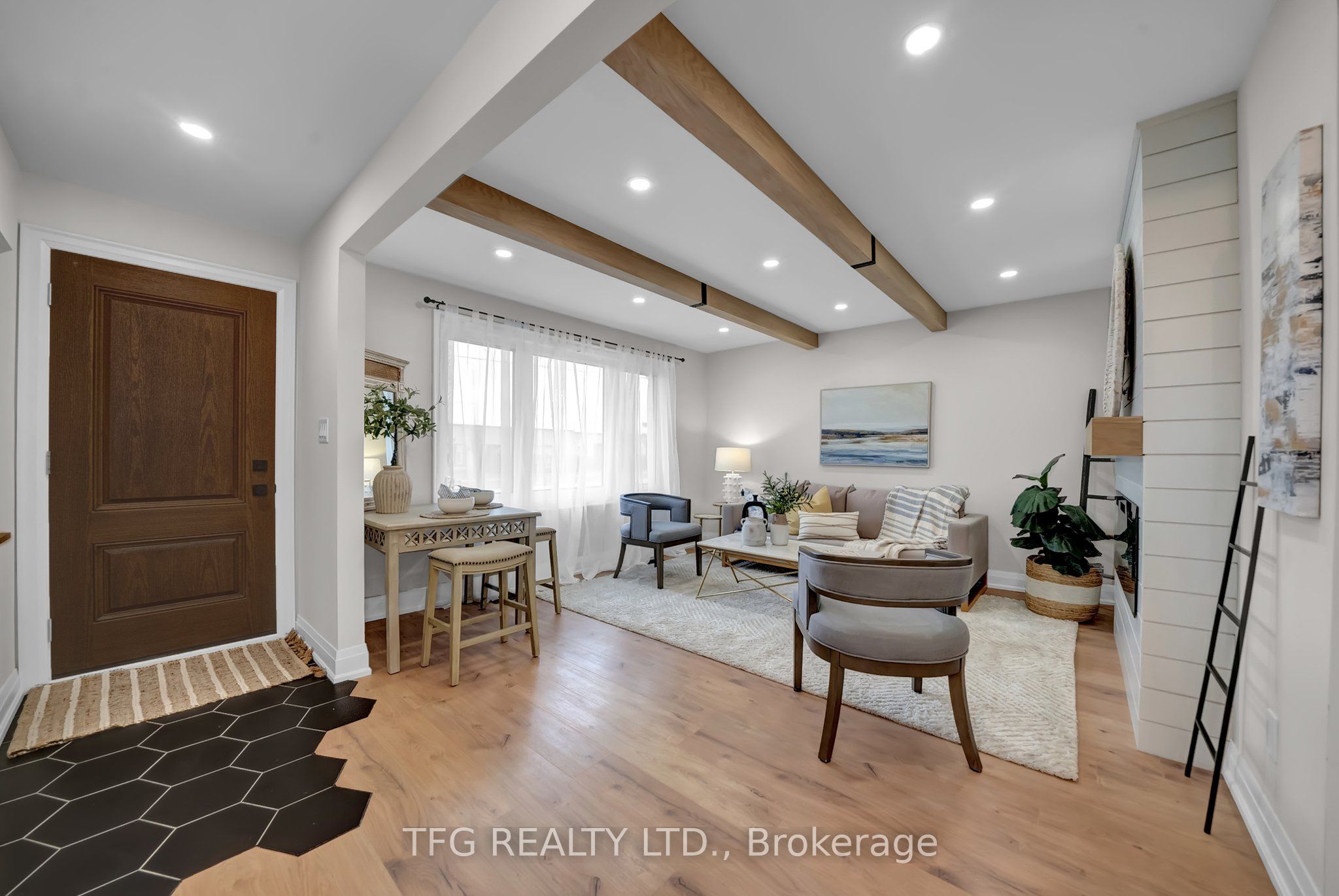 571 Stevenson Road N