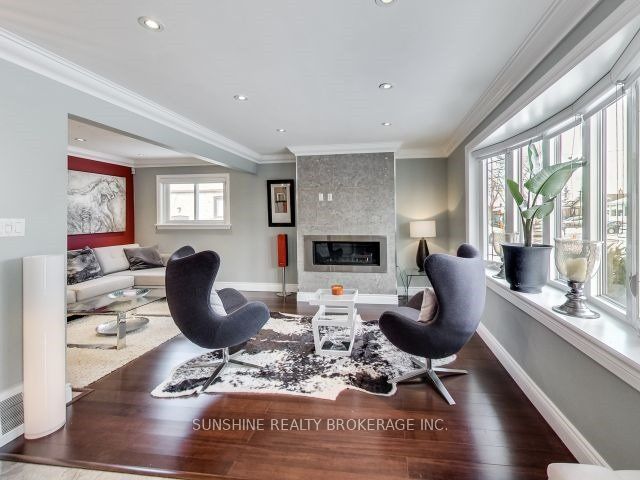 16 Ivorwood Crescent, Toronto, ON M1R 2X4