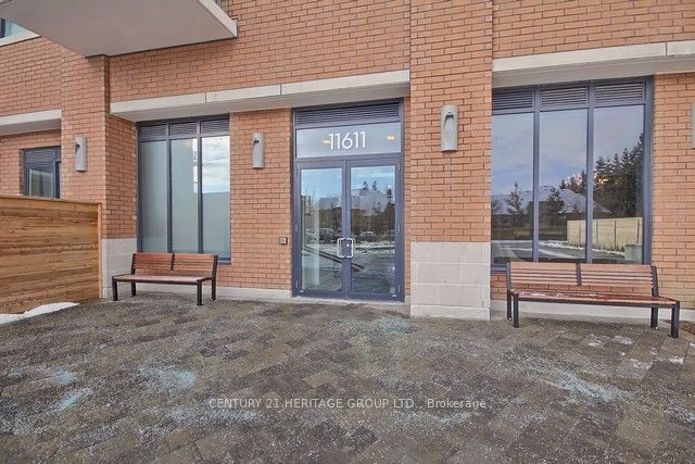 #211 - 11611 Yonge Street, Richmond Hill, ON L4E 1G2