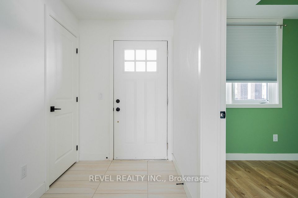 #204 - 18 Beckwith Lane, Blue Mountains, ON L9Y 3B6