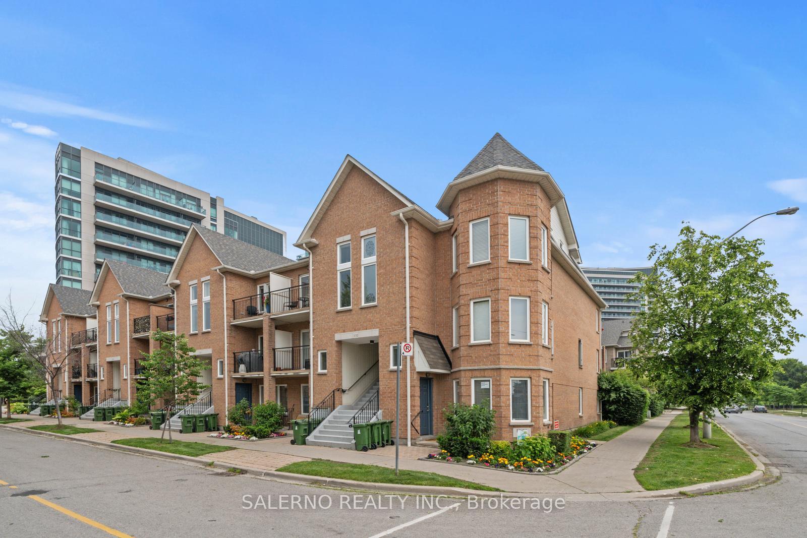 3 Bedrooms Condo at 128 Aerodrome, Toronto For sale