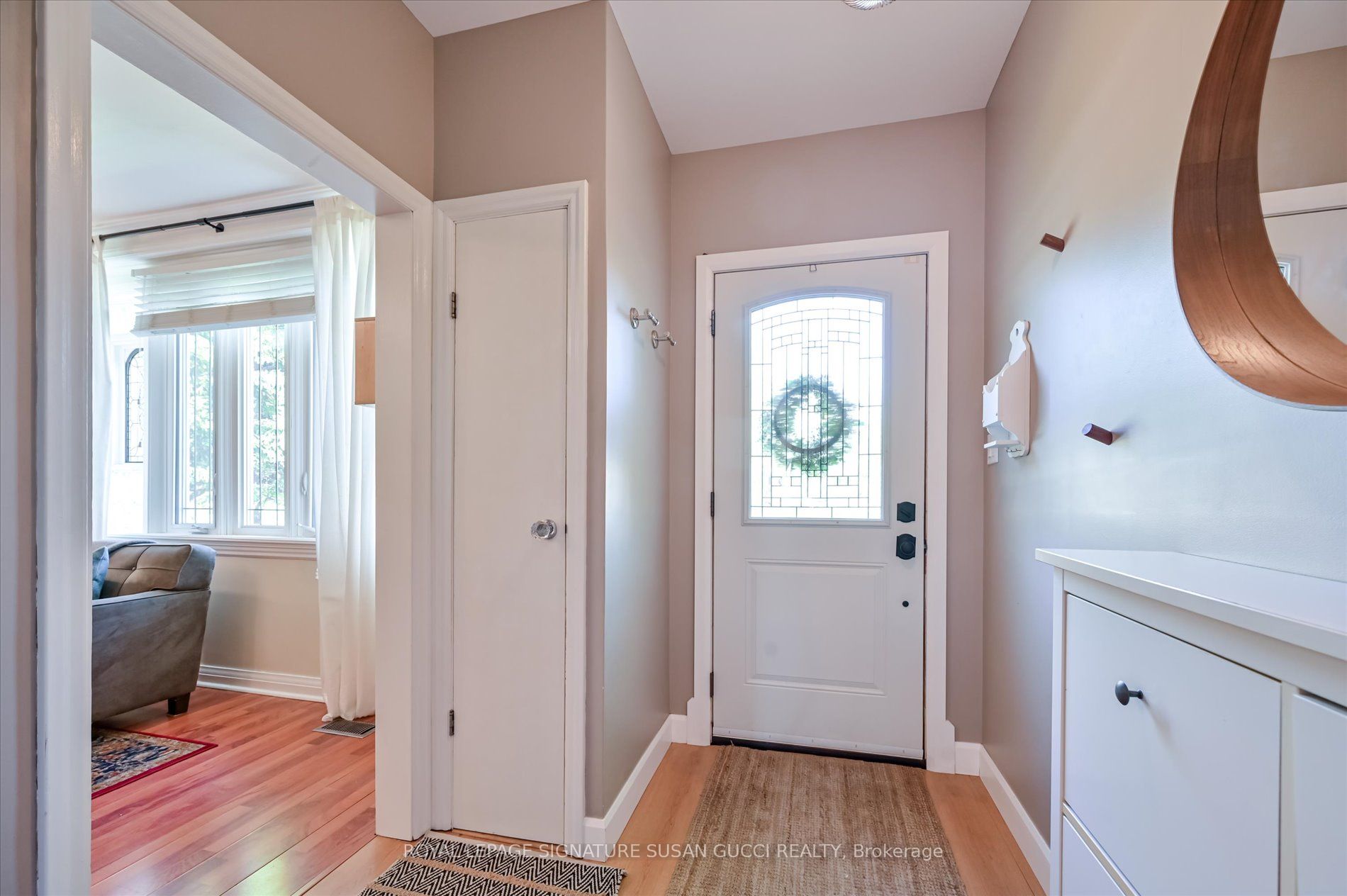 1006 Victoria Park Avenue