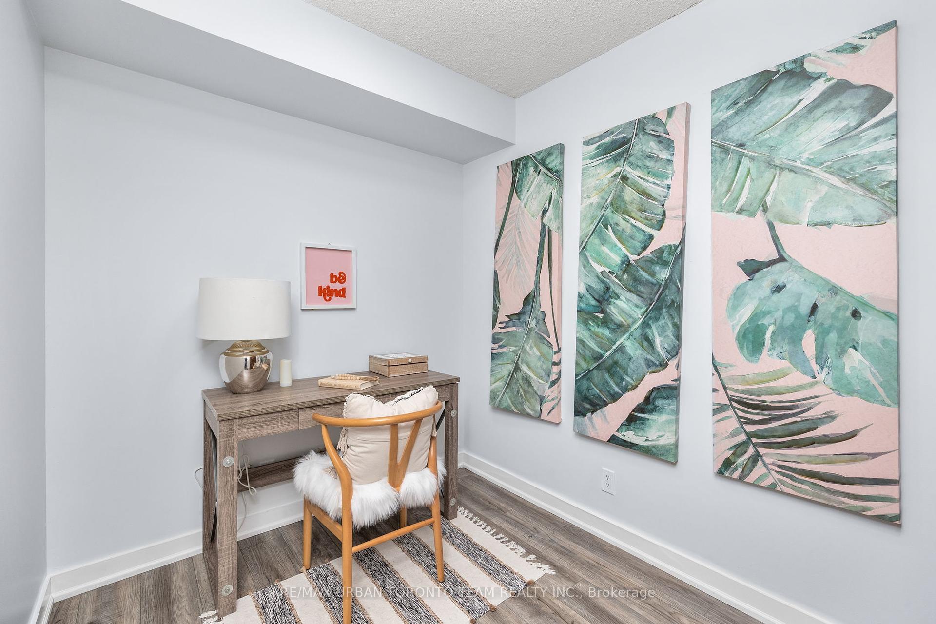 3 Bedrooms Condo at 81 Navy Wharf,  Toronto For sale