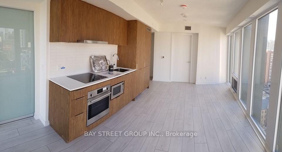 60 Shuter