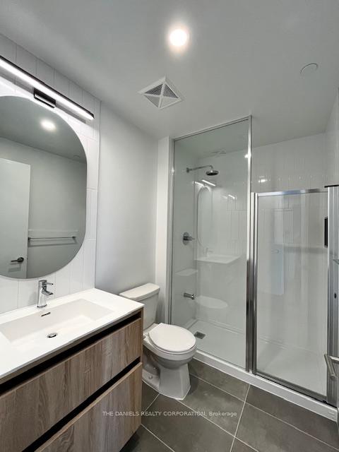 3 Bedrooms Condo at 7950 Bathurst,  Vaughan For sale