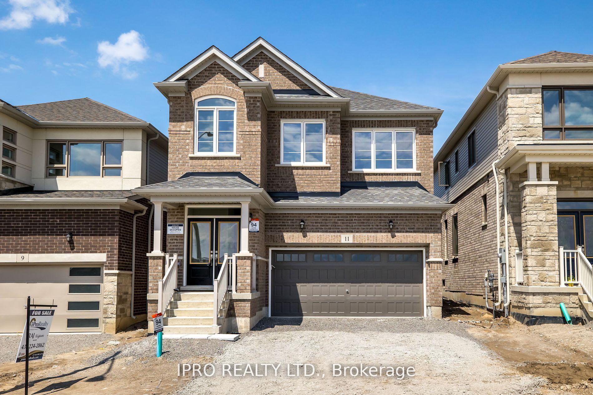 11 Phoenix Boulevard, Barrie, ON L9S 2Z4