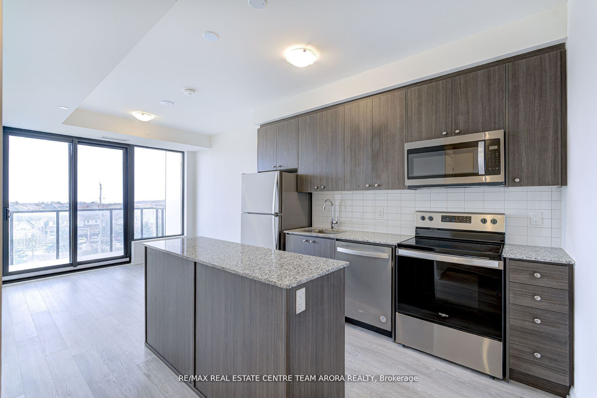 1415 Dundas Street E, #415