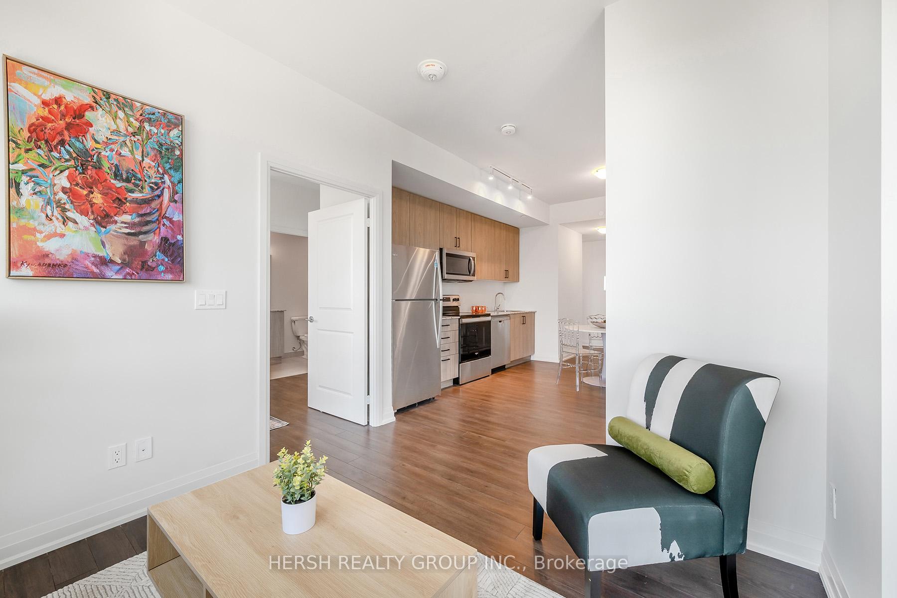 3 Bedrooms Condo at 10 Meadowglen,  Toronto For sale